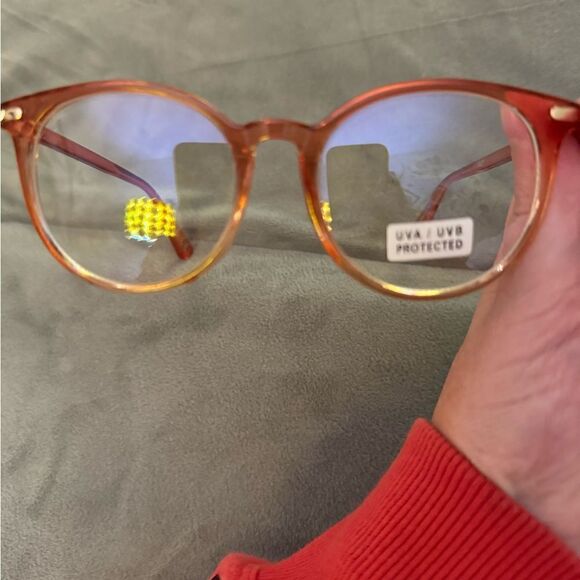 Summer and Rose Blue Blockers - Picture 4 of 4